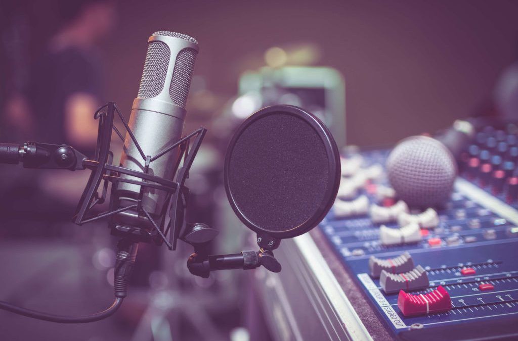Servicii voice over: Aici găsești vocile de la TV